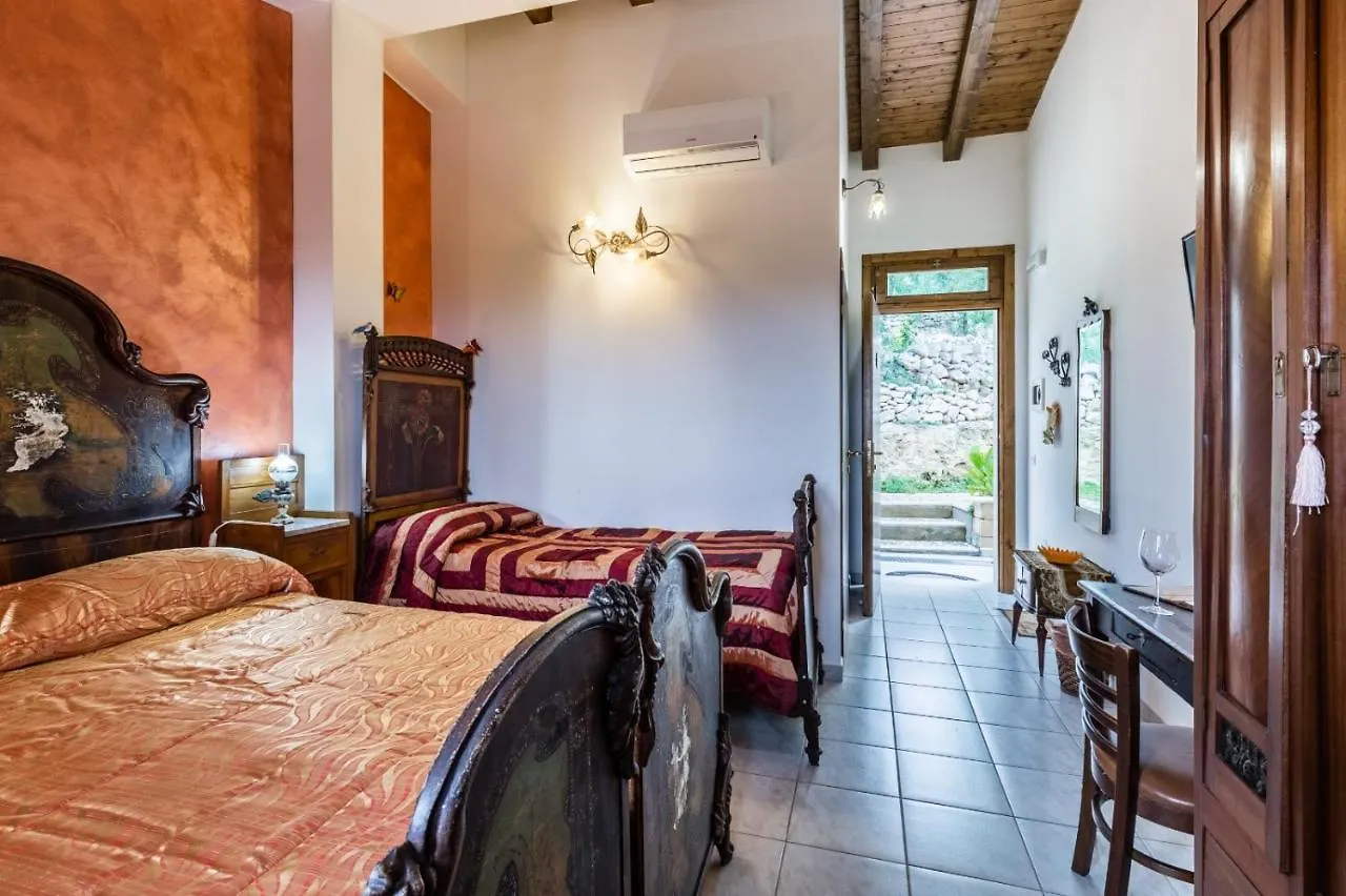 אבולה Agriturismo Monte Criscione איטליה